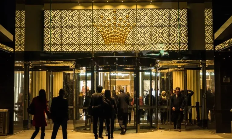 皇冠博彩注册界面与奖金图标